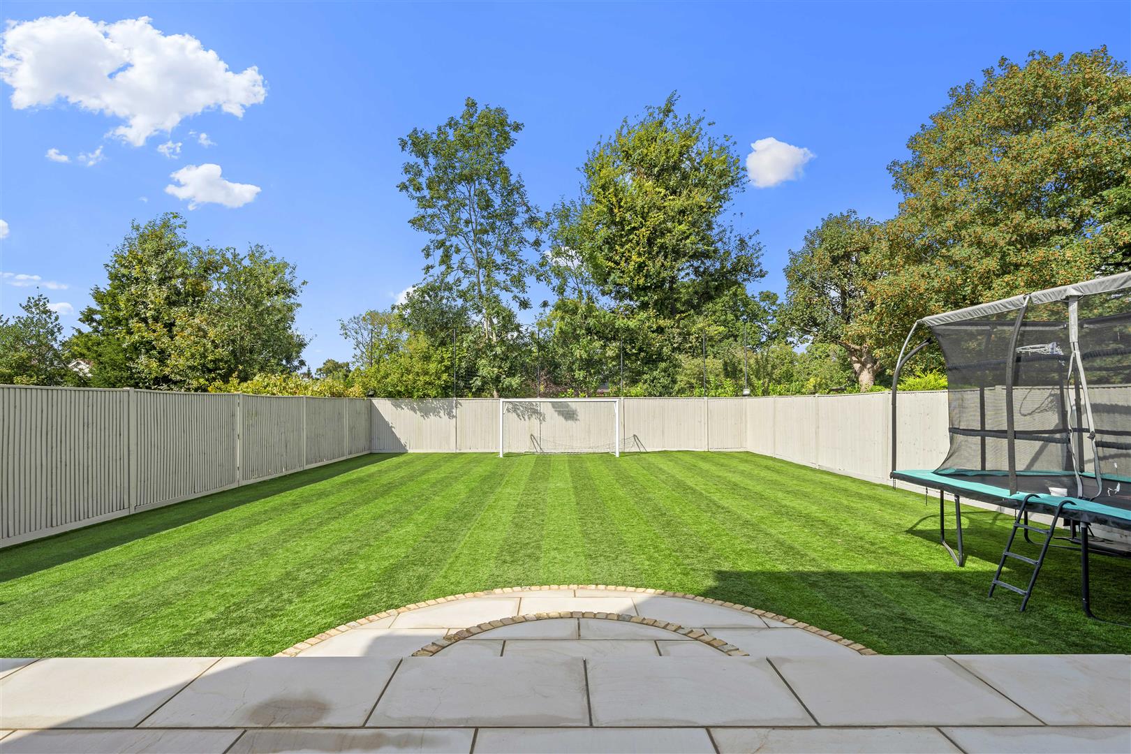 Godolphin Close, Cheam, Sutton